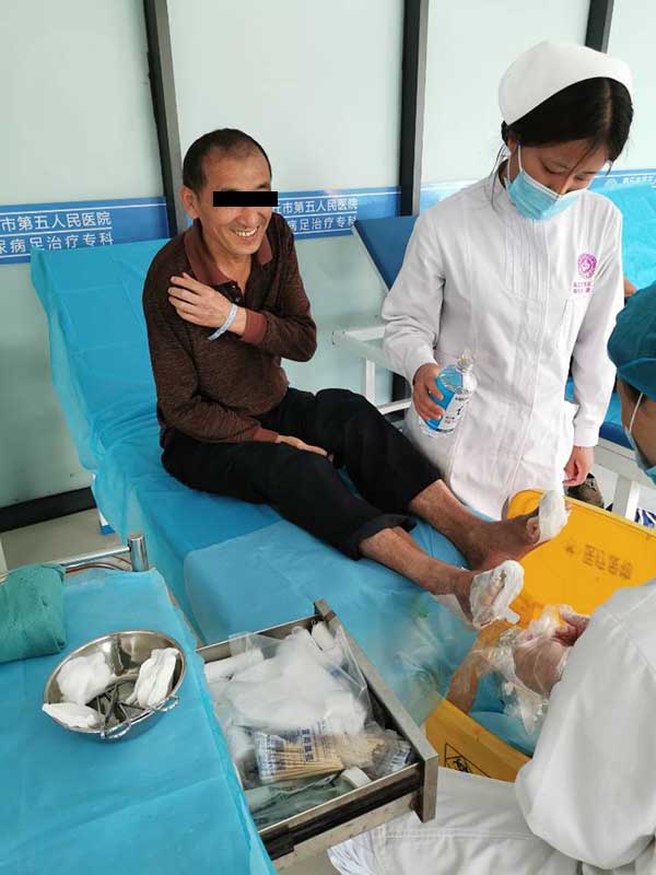 袁敏琴:“中医能治病皇帝就不会死”,中医治疗糖尿病足有科学依据吗?